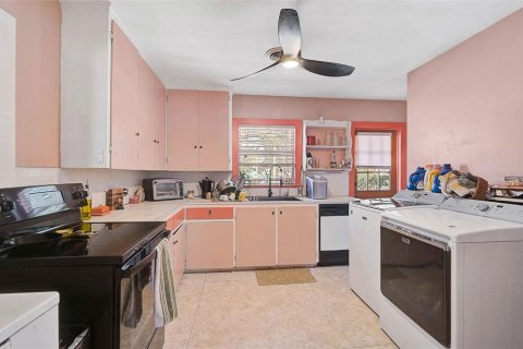 Villa ou maison à vendre à Bradenton, Floride: 3 chambres, 156.82 m2 № 1517560 - photo 12