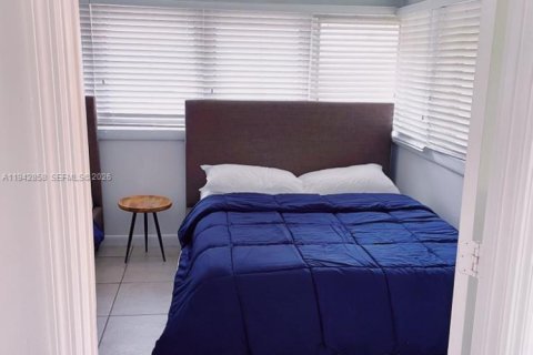 Villa ou maison à louer à Miami, Floride: 3 chambres, 155.89 m2 № 2152773 - photo 26