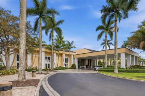 Condo in Tamarac, Florida, 2 bedrooms  № 2046757 - photo 29