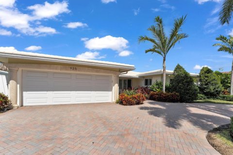 House in Pompano Beach, Florida 4 bedrooms, 150.87 sq.m. № 2086643 - photo 3