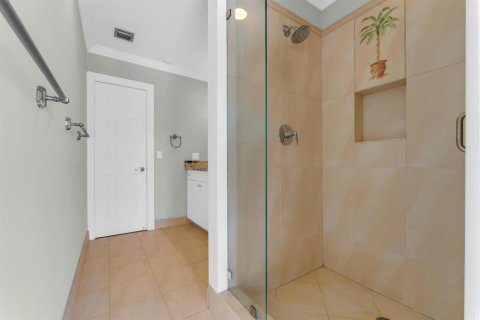 House in Pompano Beach, Florida 4 bedrooms, 150.87 sq.m. № 2086643 - photo 29