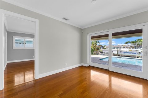 House in Pompano Beach, Florida 4 bedrooms, 150.87 sq.m. № 2086643 - photo 16