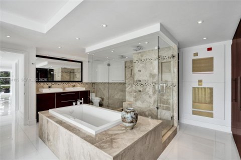 Copropriété à vendre à Hallandale Beach, Floride: 3 chambres, 132.85 m2 № 2061818 - photo 3