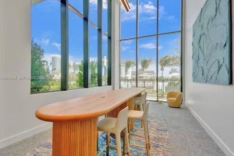 Condo in Miami Beach, Florida, 1 bedroom  № 2392077 - photo 22