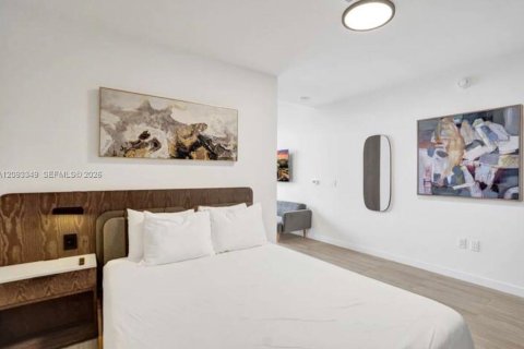 Condo in Miami Beach, Florida, 1 bedroom  № 2392077 - photo 6
