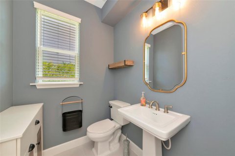 House in Sarasota, Florida 4 bedrooms, 327.48 sq.m. № 2110338 - photo 5