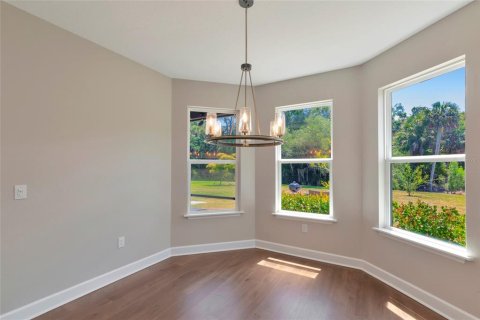 House in Sarasota, Florida 4 bedrooms, 327.48 sq.m. № 2110338 - photo 19
