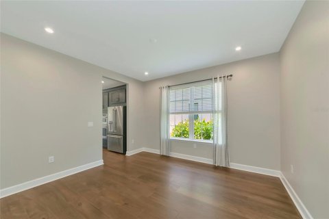House in Sarasota, Florida 4 bedrooms, 327.48 sq.m. № 2110338 - photo 9