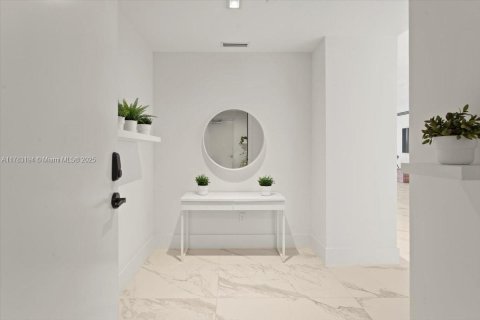 Condo in Fort Lauderdale, Florida, 3 bedrooms  № 1862605 - photo 12