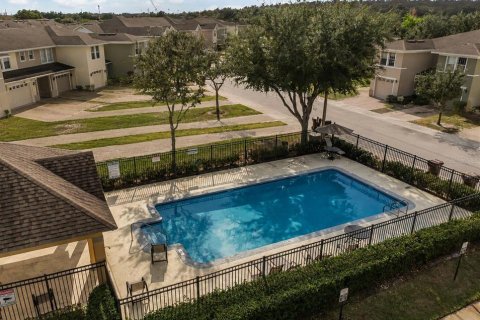 Touwnhouse à vendre à Kissimmee, Floride: 3 chambres, 128.39 m2 № 2306695 - photo 17