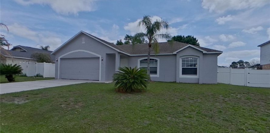 Villa ou maison à Kissimmee, Floride 4 chambres, 154.22 m2 № 2117791