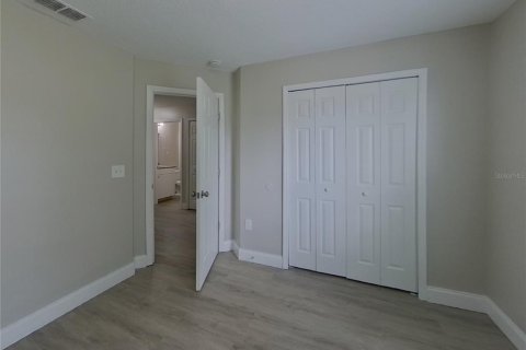 Villa ou maison à louer à Kissimmee, Floride: 4 chambres, 154.22 m2 № 2117791 - photo 12