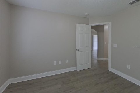 Villa ou maison à louer à Kissimmee, Floride: 4 chambres, 154.22 m2 № 2117791 - photo 11