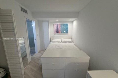 Copropriété à louer à Fort Lauderdale, Floride: 59.83 m2 № 1865100 - photo 13