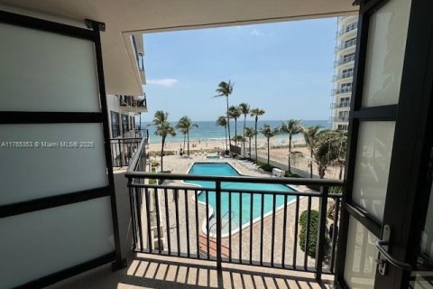 Copropriété à louer à Fort Lauderdale, Floride: 59.83 m2 № 1865100 - photo 24