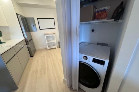 Copropriété à louer à Fort Lauderdale, Floride: 59.83 m2 № 1865100 - photo 11