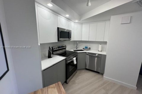 Copropriété à louer à Fort Lauderdale, Floride: 59.83 m2 № 1865100 - photo 9