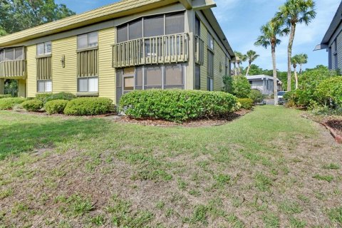 Condo in DeLand, Florida, 2 bedrooms  № 1772192 - photo 22