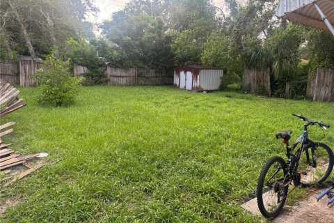House in Clearwater, Florida 3 bedrooms, 105.54 sq.m. № 1855409 - photo 10