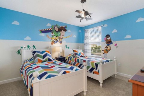 House in Davenport, Florida 8 bedrooms, 363.15 sq.m. № 1900935 - photo 18