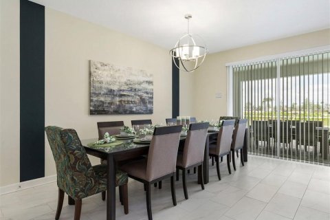 House in Davenport, Florida 8 bedrooms, 363.15 sq.m. № 1900935 - photo 9