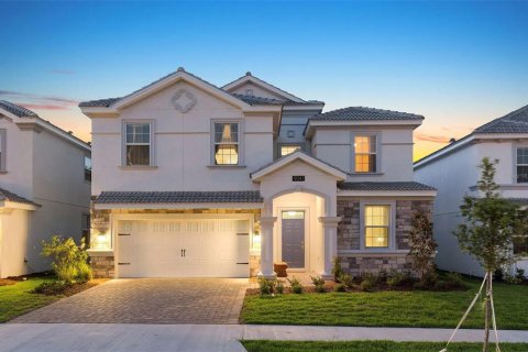 House in Davenport, Florida 8 bedrooms, 363.15 sq.m. № 1900935 - photo 1