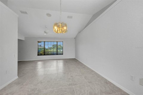 House in Punta Gorda, Florida 3 bedrooms, 181.16 sq.m. № 1685419 - photo 7