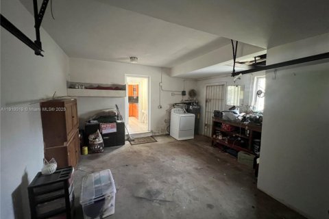 Villa ou maison à vendre à Miramar, Floride: 2 chambres, 121.52 m2 № 1966694 - photo 19