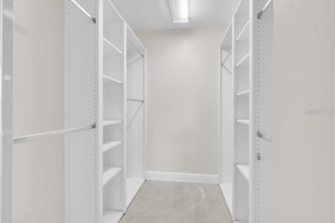 Villa ou maison à vendre à Sarasota, Floride: 2 chambres, 142.51 m2 № 2361102 - photo 18