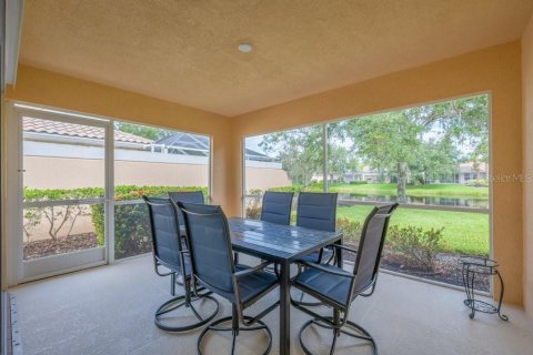 Villa ou maison à vendre à Sarasota, Floride: 2 chambres, 142.51 m2 № 2361102 - photo 21
