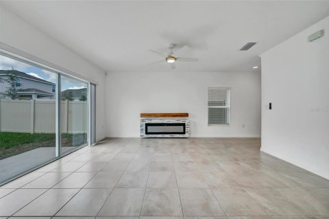 Casa en alquiler en Davenport, Florida, 4 dormitorios, 199.74 m2 № 1917278 - foto 11