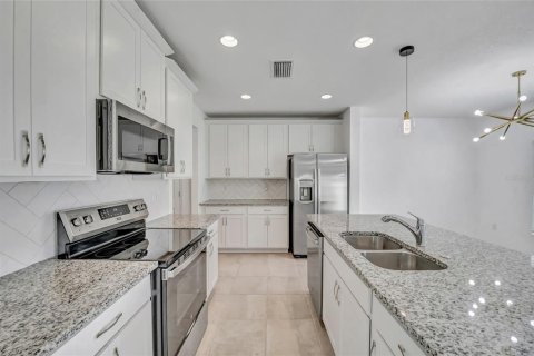 Casa en alquiler en Davenport, Florida, 4 dormitorios, 199.74 m2 № 1917278 - foto 9