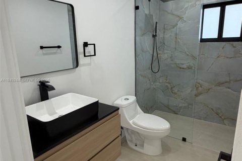 Купить виллу или дом в Майами-Гарденс, Флорида 4 спальни, 144.37м2, № 2005109 - фото 8