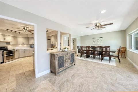 Villa ou maison à vendre à Port Charlotte, Floride: 4 chambres, 346.43 m2 № 1884444 - photo 14