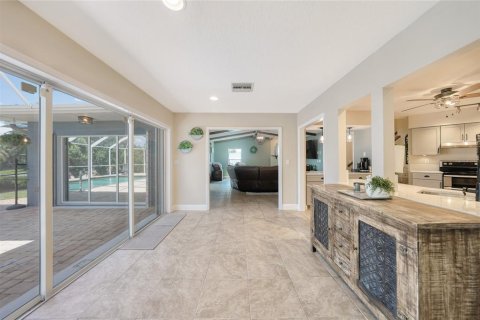 Villa ou maison à vendre à Port Charlotte, Floride: 4 chambres, 346.43 m2 № 1884444 - photo 15