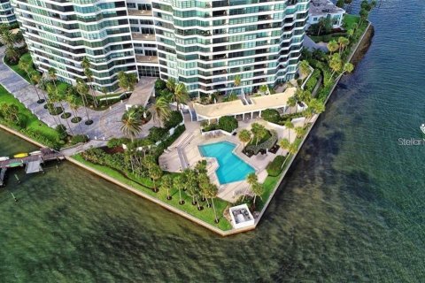 Condominio en alquiler en Sarasota, Florida, 2 dormitorios, 160.63 m2 № 1751298 - foto 11