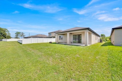Casa en alquiler en Polk City, Florida, 3 dormitorios, 199.18 m2 № 2109089 - foto 5