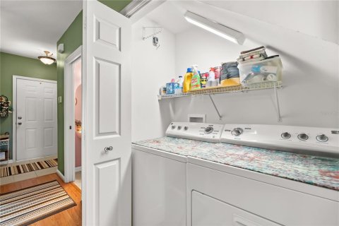 Touwnhouse à vendre à Lake Mary, Floride: 2 chambres, 101.73 m2 № 1907570 - photo 4
