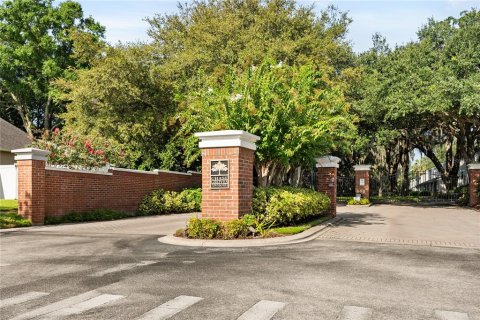 Touwnhouse à vendre à Lake Mary, Floride: 2 chambres, 101.73 m2 № 1907570 - photo 2