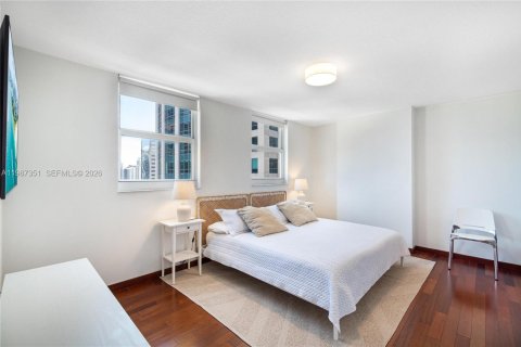 Купить кондоминиум в Майами, Флорида 3 спальни, 114.46м2, № 2057340 - фото 7