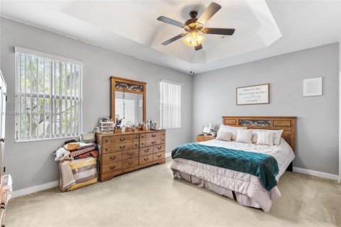 Townhouse in Homestead, Florida 2 bedrooms, 119.84 sq.m. № 1696458 - photo 14