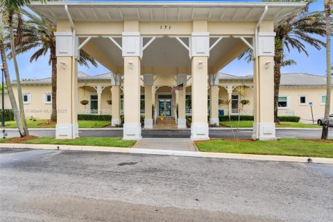 Townhouse in Homestead, Florida 2 bedrooms, 119.84 sq.m. № 1696458 - photo 25