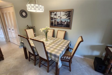 Купить кондоминиум в Дирфилд-Бич, Флорида 1 спальня, 66.43м2, № 1966101 - фото 2