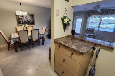 Купить кондоминиум в Дирфилд-Бич, Флорида 1 спальня, 66.43м2, № 1966101 - фото 11