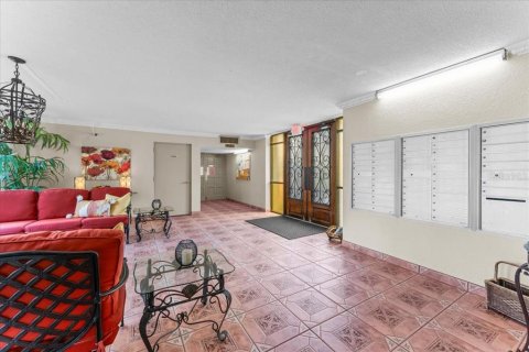 Condo in Clearwater, Florida, 1 bedroom  № 1750859 - photo 26