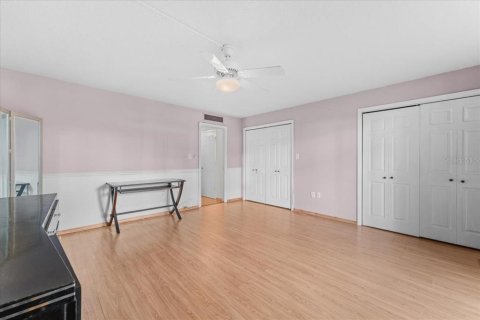 Condo in Clearwater, Florida, 1 bedroom  № 1750859 - photo 20