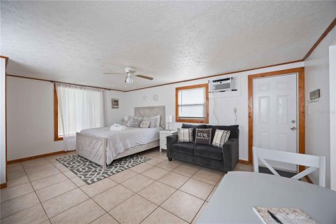 Immobilier commercial à vendre à Bradenton, Floride: 3 chambres, 197.23 m2 № 1919655 - photo 25