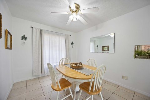 Immobilier commercial à vendre à Bradenton, Floride: 3 chambres, 197.23 m2 № 1919655 - photo 7