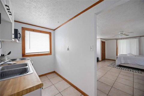Immobilier commercial à vendre à Bradenton, Floride: 3 chambres, 197.23 m2 № 1919655 - photo 14