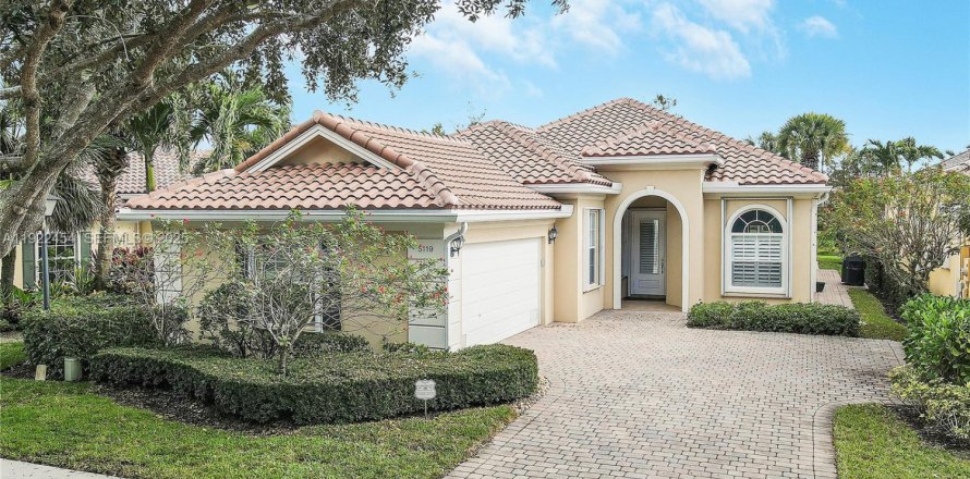 Villa ou maison à Palm Beach Gardens, Floride 3 chambres, 206.34 m2 № 1976854